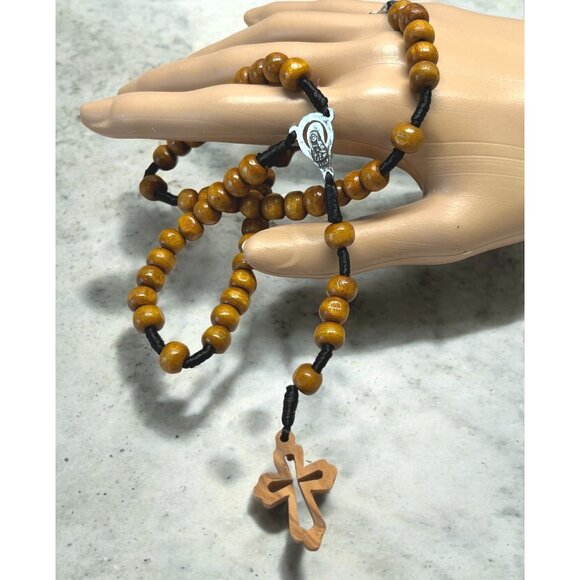 Wooden Bead Rosary With Cross & Virgin Mary Medal Religious Catholic Prayer - Picture 9 of 9